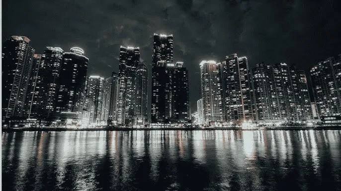 阿黑颜 - 城市之光：霓虹背后的人间烟火